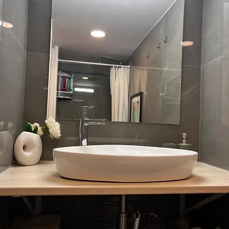 New Moder Loft By The Sea Apartment