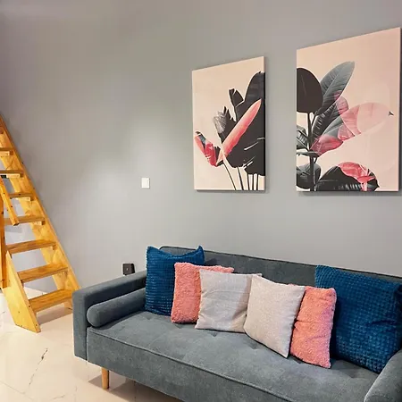 New Moder Loft By The Sea Paphos